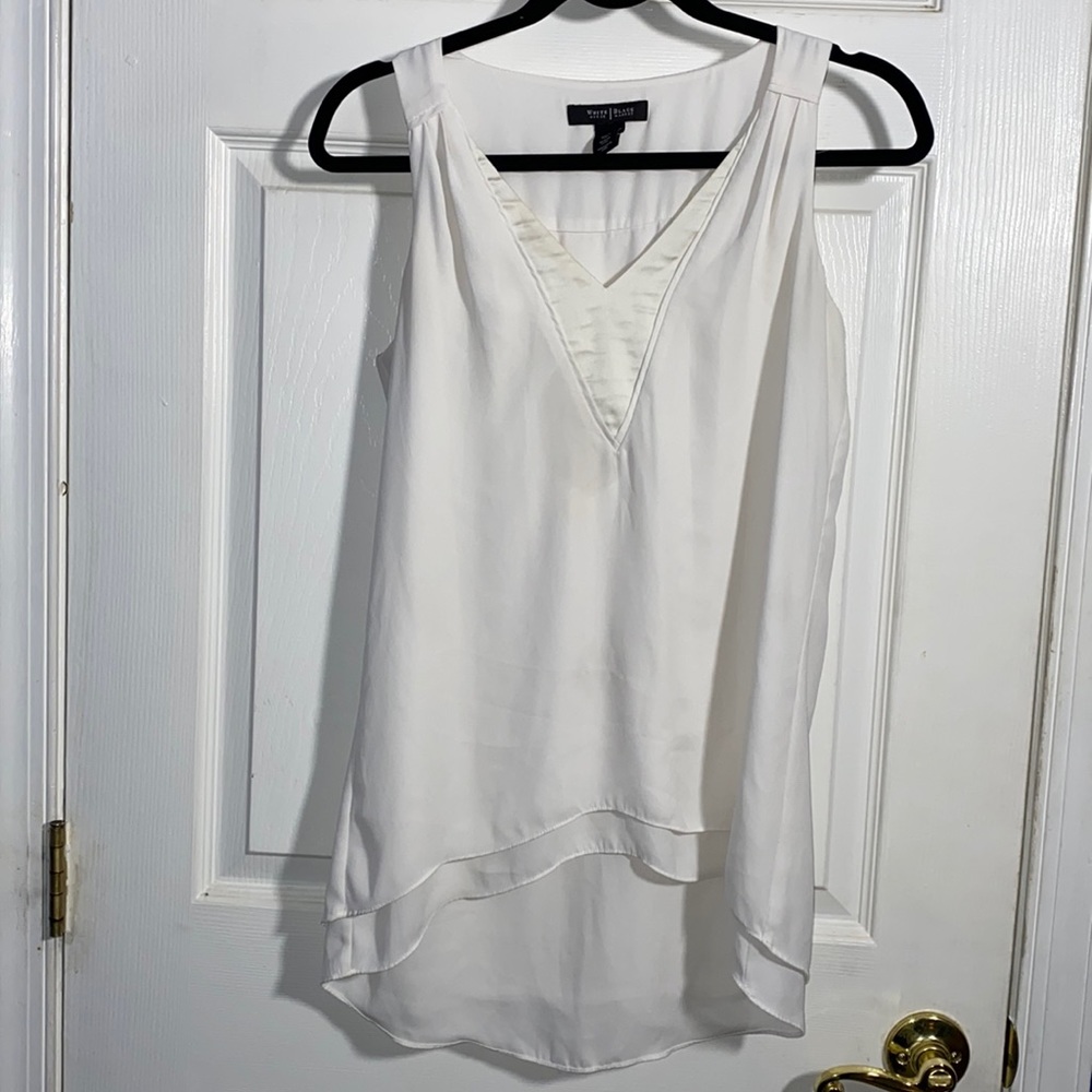 White House Black Market Satin V Neck Tank Top White, XS